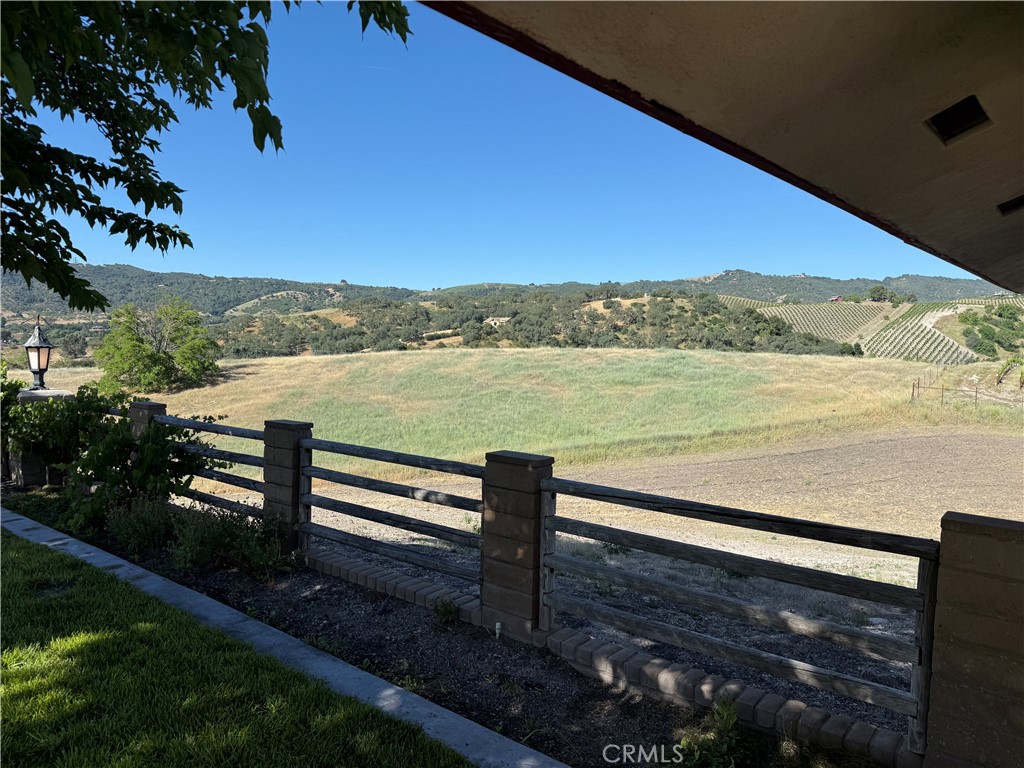 1640 Valley Quail Property Photo 23