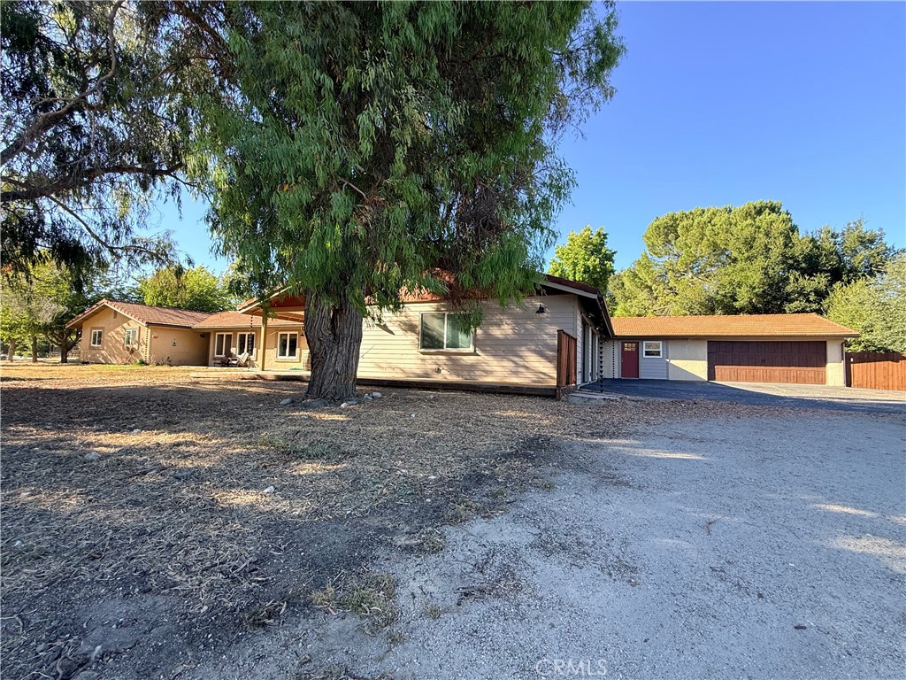 870 Peterson Ranch Property Photo 3