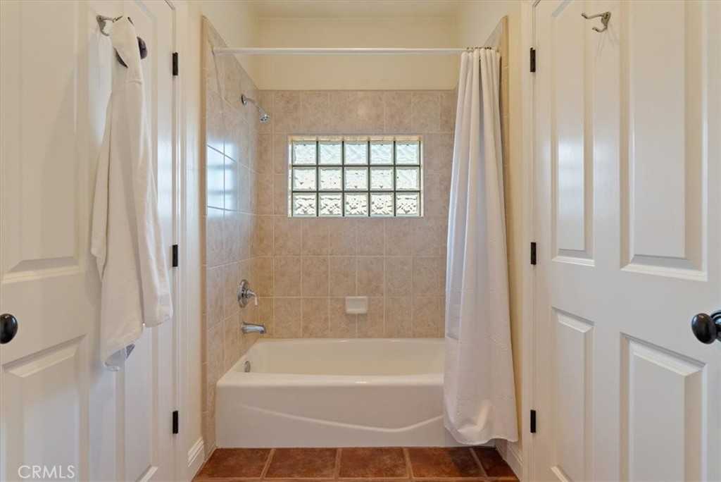 4960 Glenhill Lane Property Photo 31