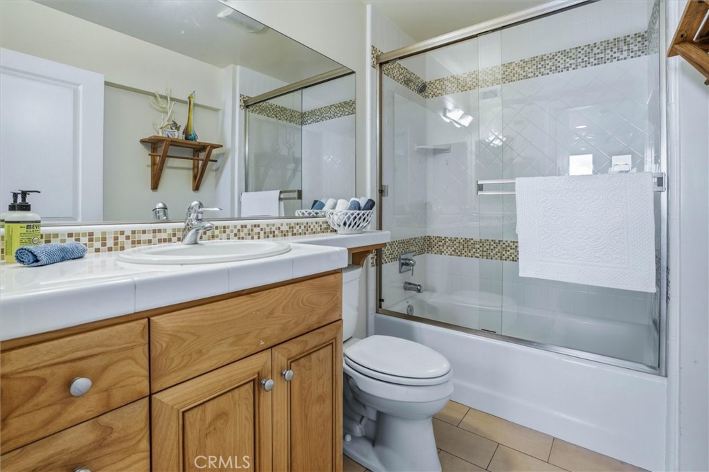 1216 Southwood Drive Property Photo 6