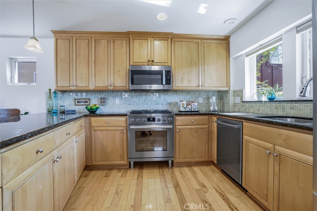 1216 Southwood Drive Property Photo 15