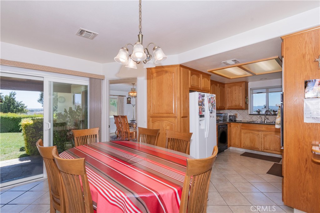 726 N Trigo Ln Property Photo 18