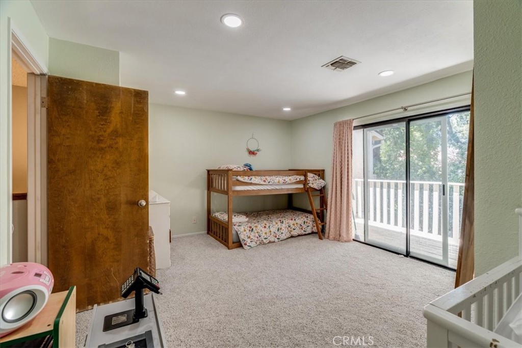 12 Green Court Property Photo 19