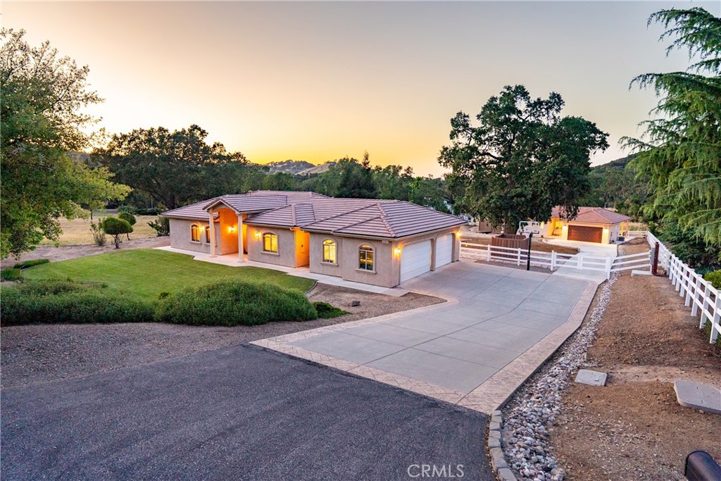 6205 San Gabriel Rd Property Photo 1