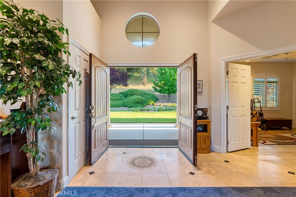 6205 San Gabriel Rd Property Photo 5