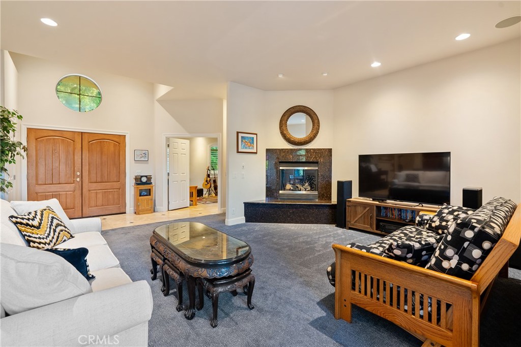6205 San Gabriel Rd Property Photo 6