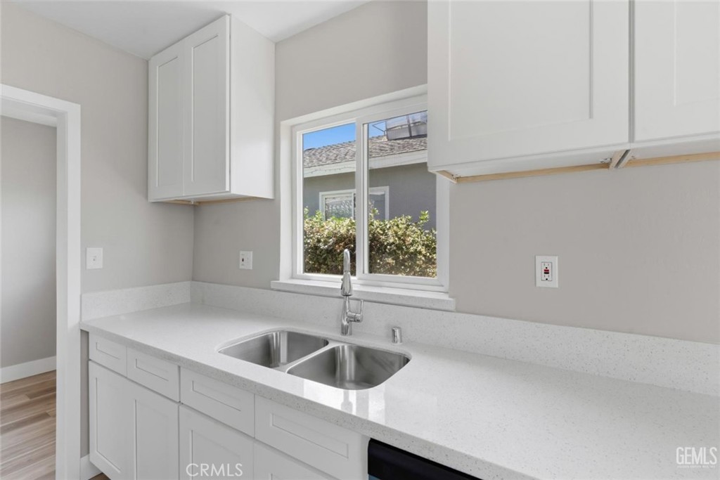 3017 River Boulevard Property Photo 7