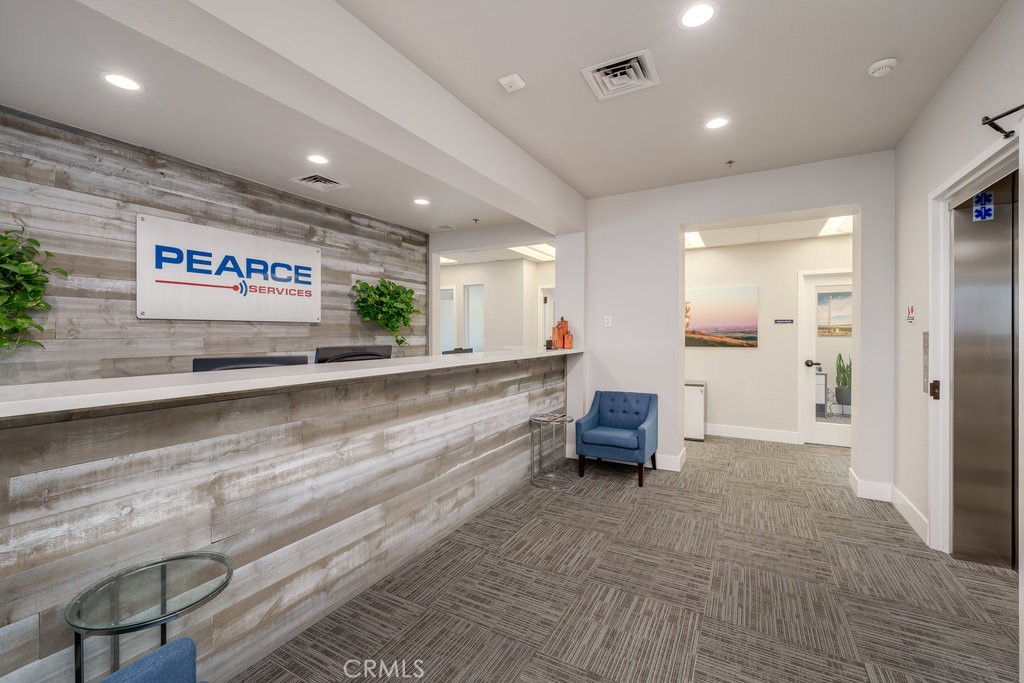 1224 Vine Property Photo 8