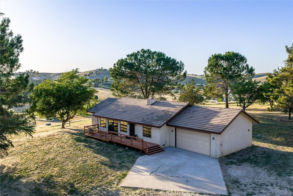 6998 Kingsbury Road Property Photo 3