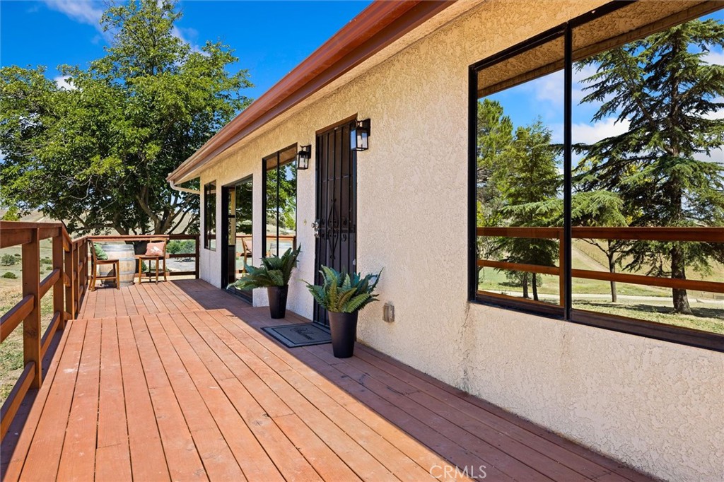 6998 Kingsbury Road Property Photo 5