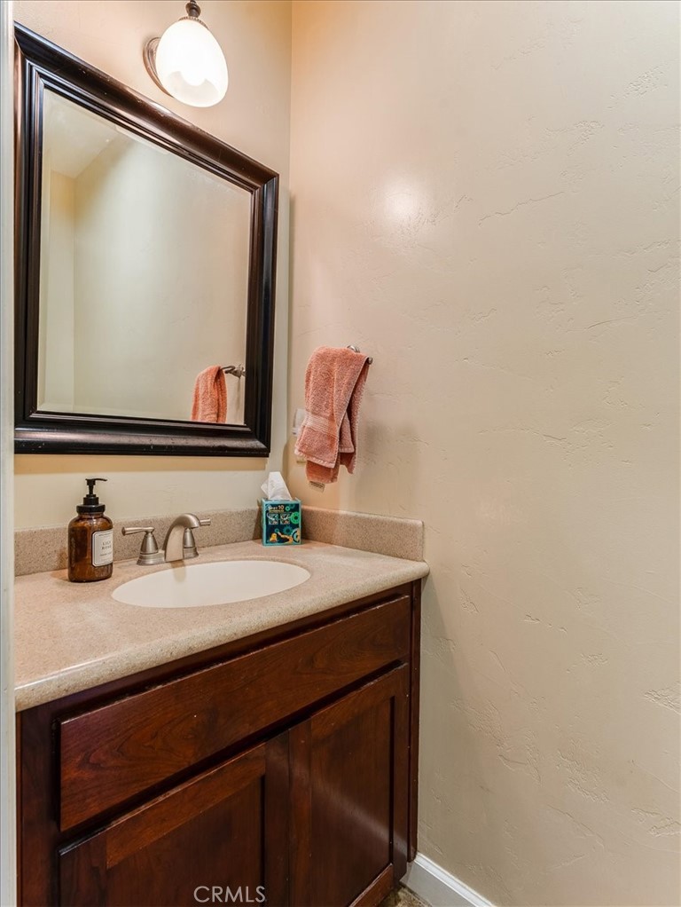 1575 Parkhill Road Property Photo 25