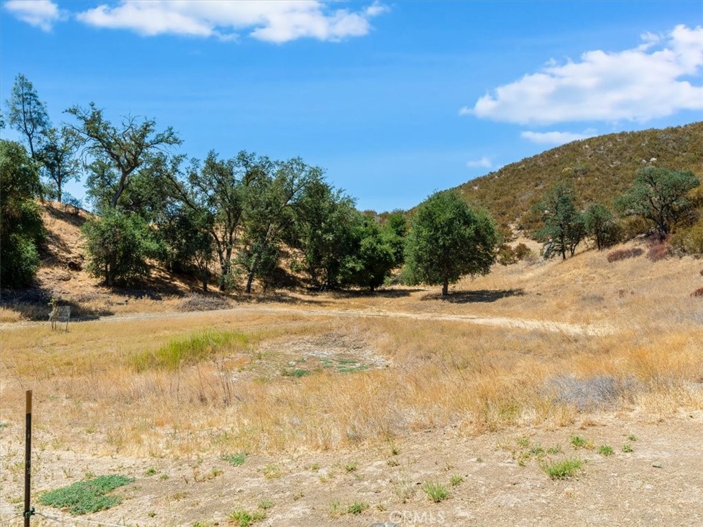 1575 Parkhill Road Property Photo 42