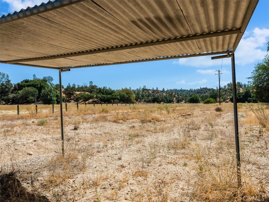1575 Parkhill Road Property Photo 49