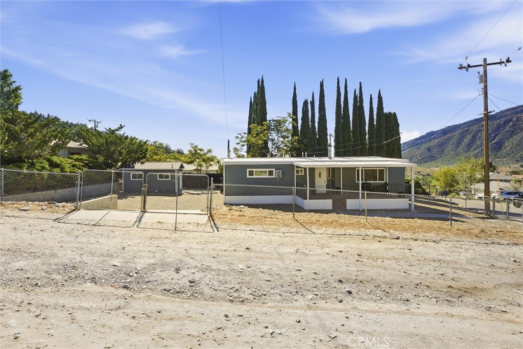 832 Piedmont Property Photo 5