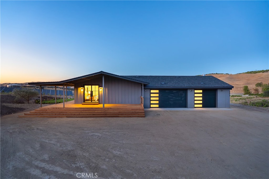 4475 Interlake Property Photo 48