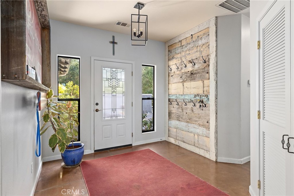 3180 Willow Creek Road Property Photo 8