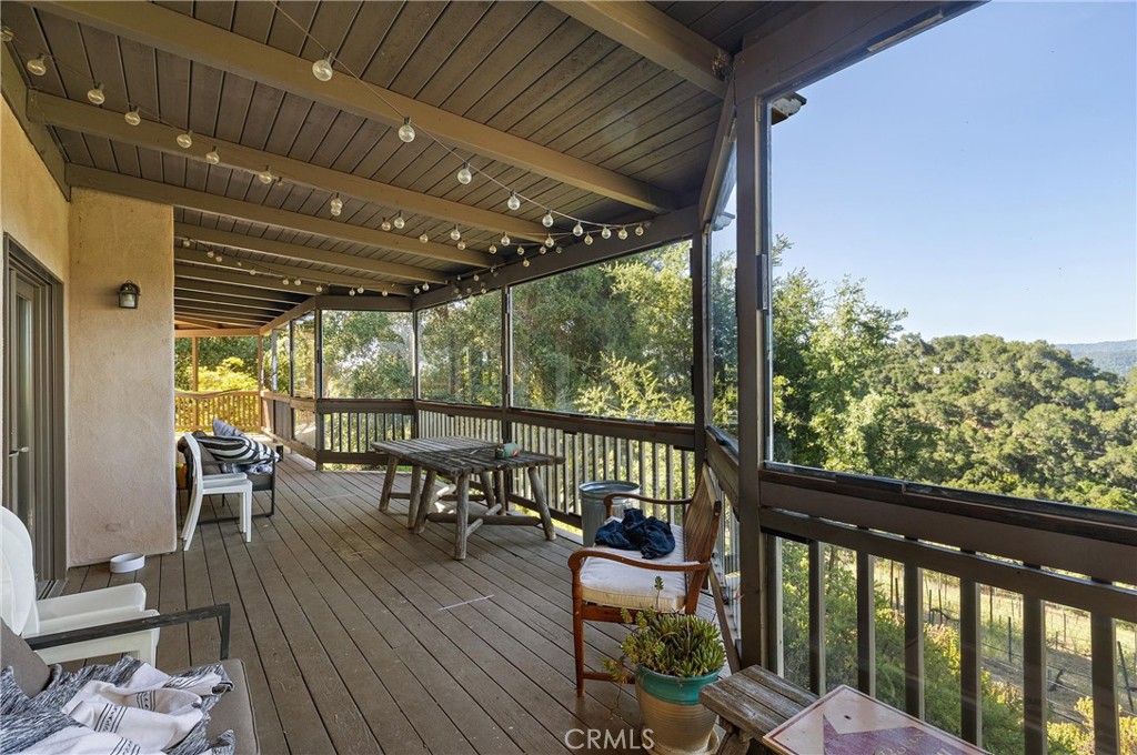 3180 Willow Creek Road Property Photo 19