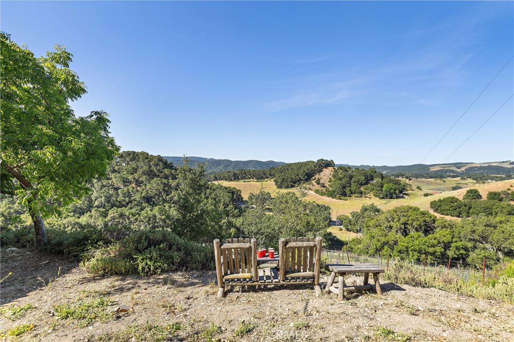 3180 Willow Creek Road Property Photo 29