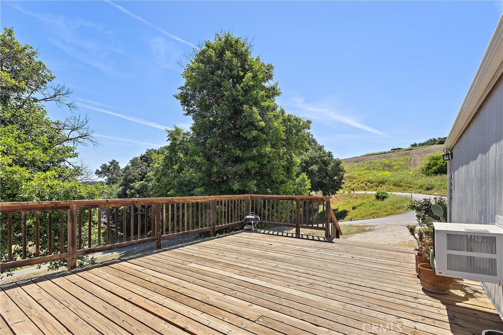 3180 Willow Creek Road Property Photo 46