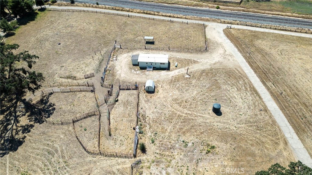 335 Phillips Property Photo 35
