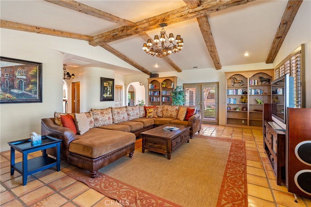 7568 Creston Property Photo 15