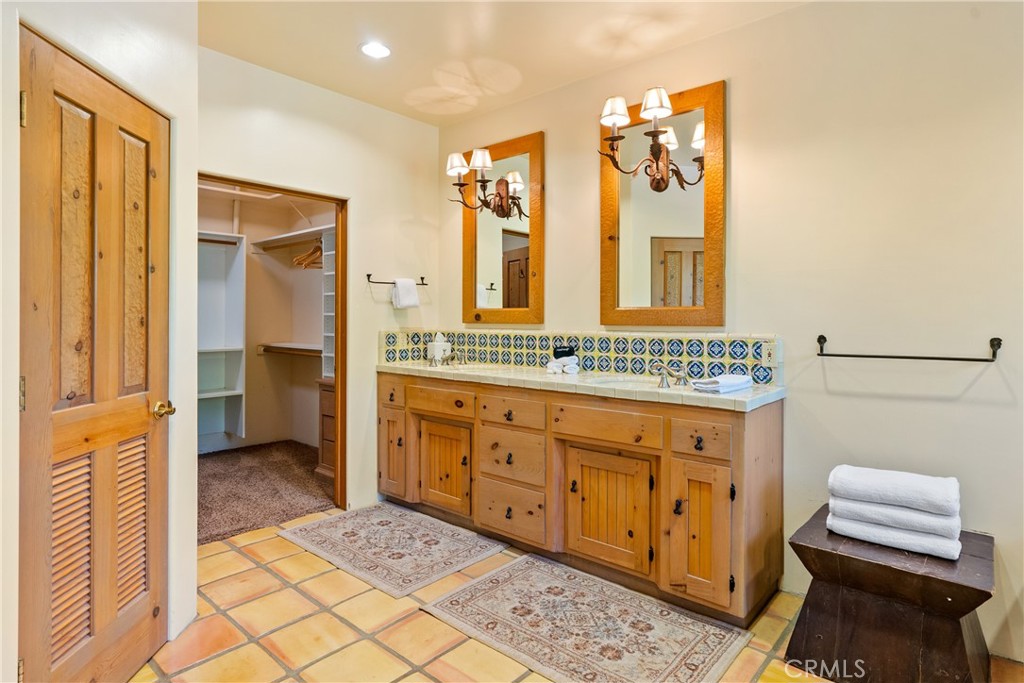 7568 Creston Property Photo 30