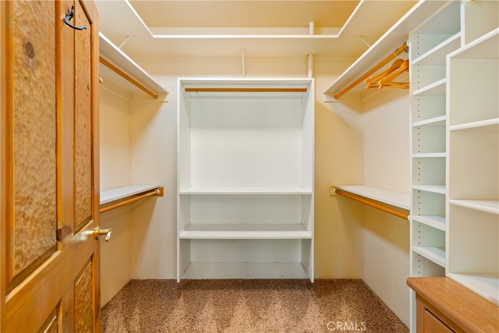7568 Creston Property Photo 32