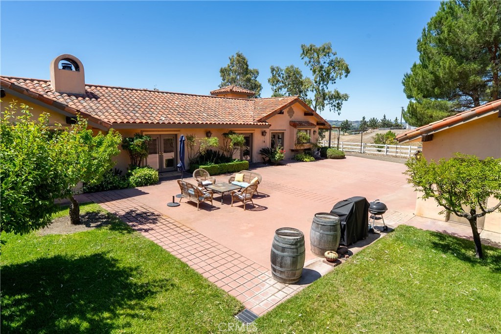 7568 Creston Property Photo 40