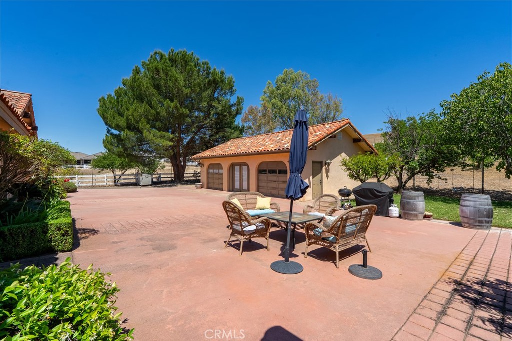 7568 Creston Property Photo 41