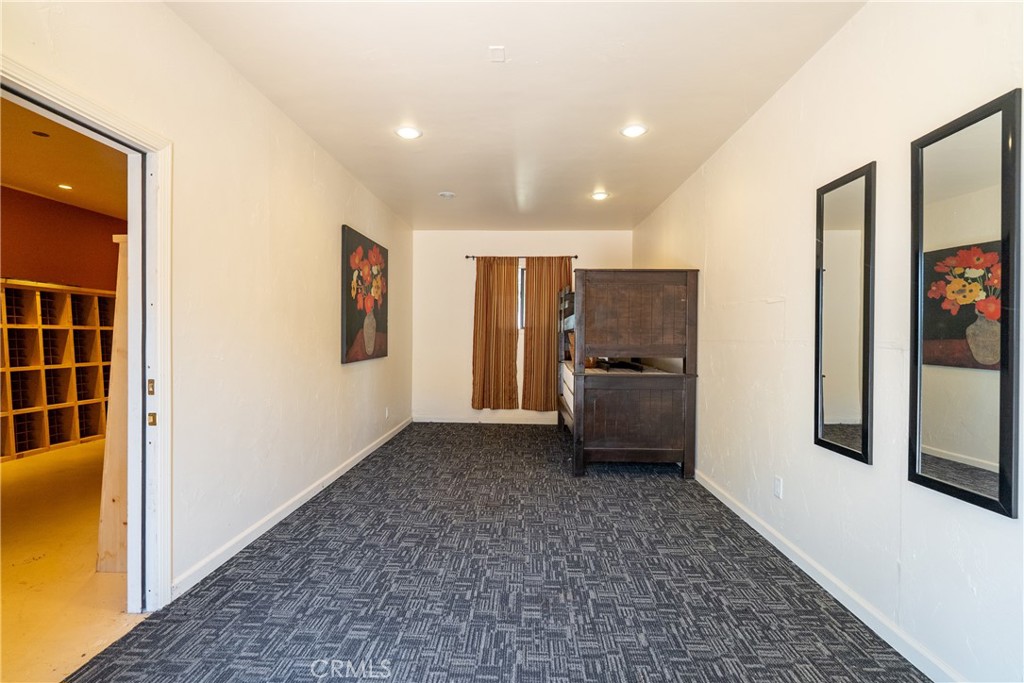7568 Creston Property Photo 43