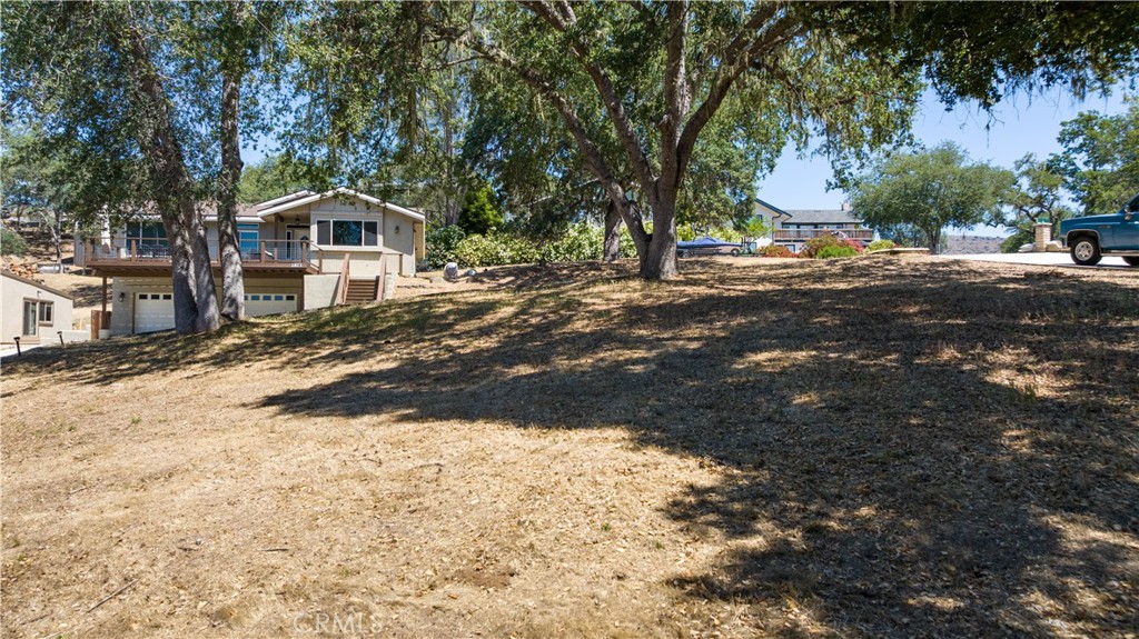 2872 Saddle Way Property Photo 5