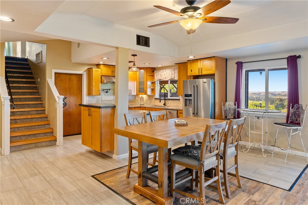 1745 Adelaida Property Photo 16
