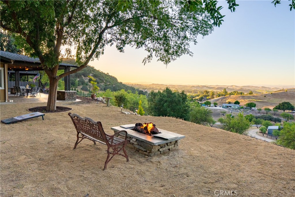 1745 Adelaida Property Photo 45