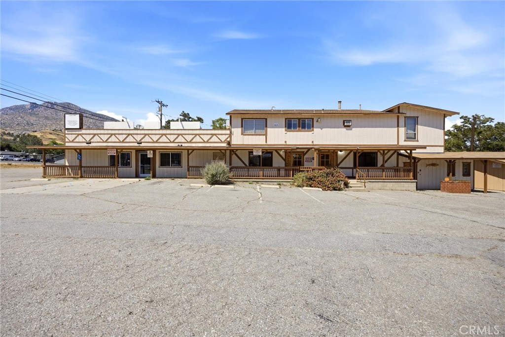 6400 Wofford Property Photo 8