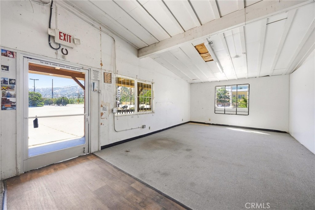 6400 Wofford Property Photo 9