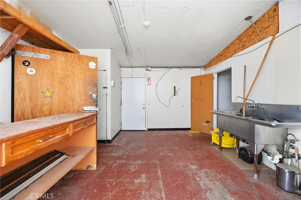 6400 Wofford Property Photo 15