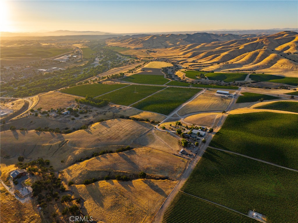 8585 Cross Canyons Property Photo 1