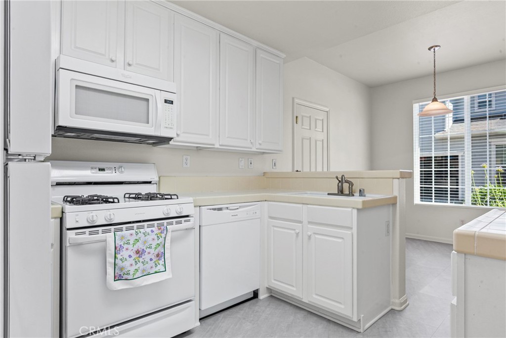 2808 Cottage Property Photo 11