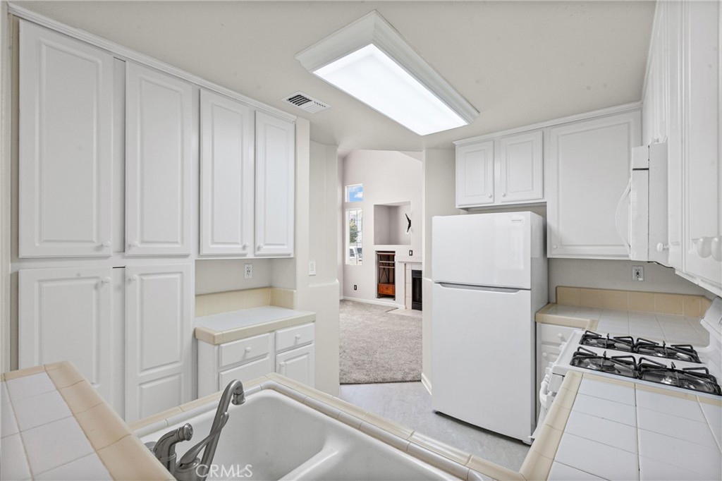2808 Cottage Property Photo 12