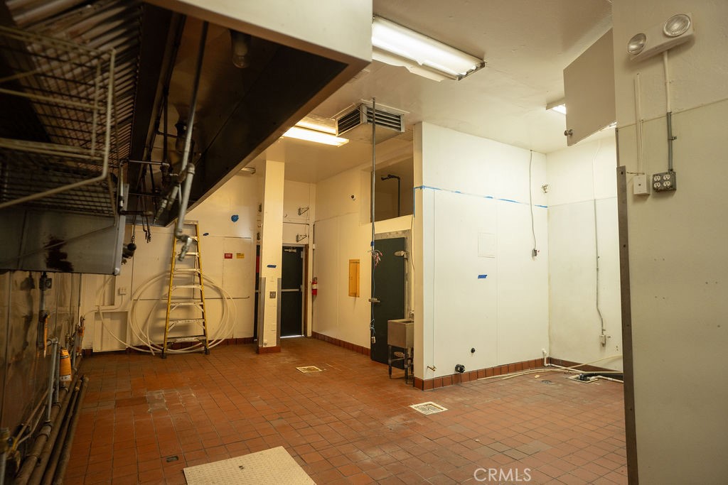 1121 Broad Street Property Photo 23