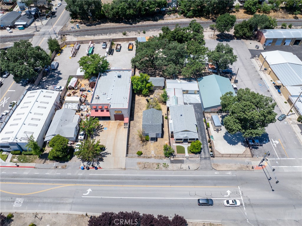 1615 Riverside Property Photo 12