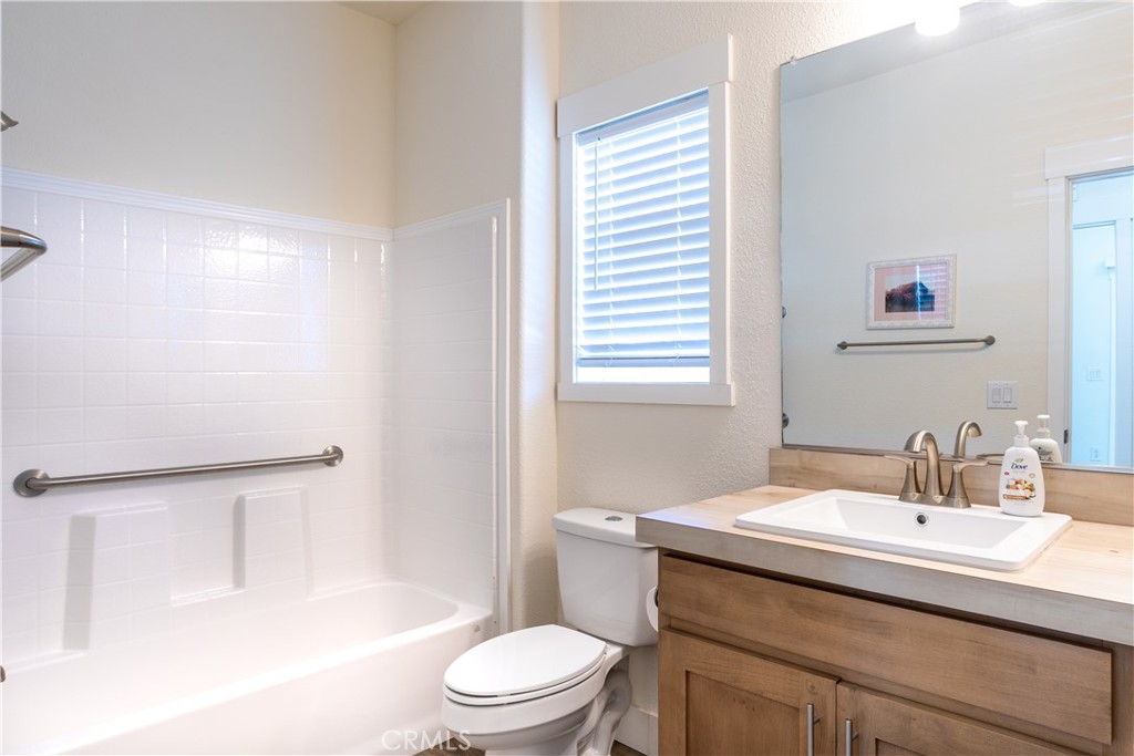391 Lark Drive Property Photo 23
