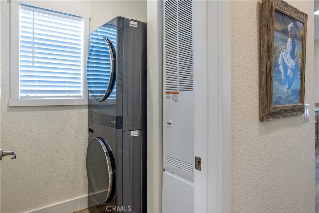 391 Lark Drive Property Photo 24
