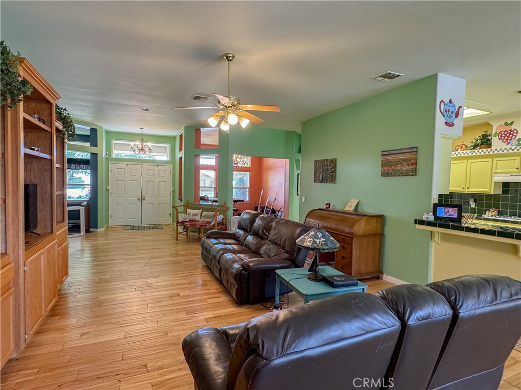 15318 Albert Way Property Photo 10