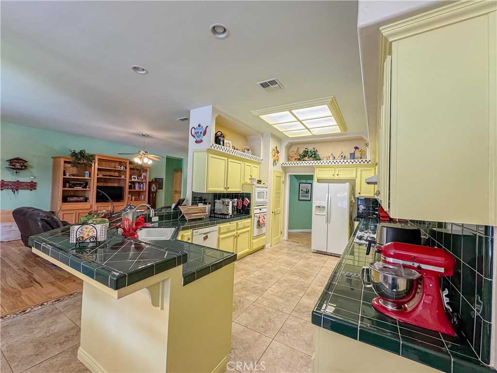 15318 Albert Way Property Photo 13