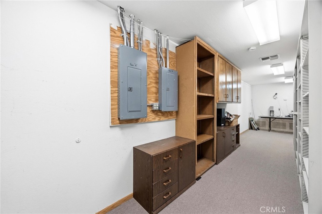 931 26th Property Photo 29
