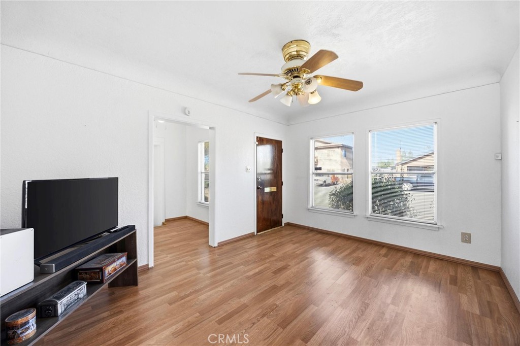 931 26th Property Photo 47