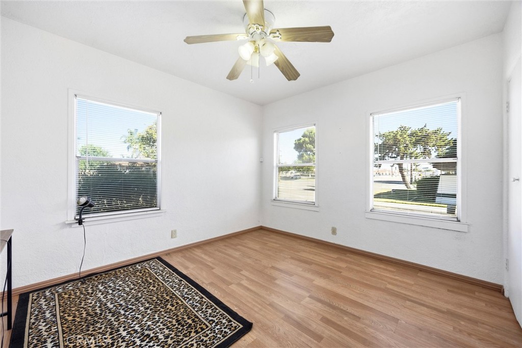 931 26th Property Photo 48