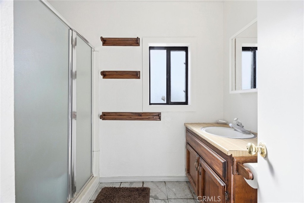 931 26th Property Photo 50