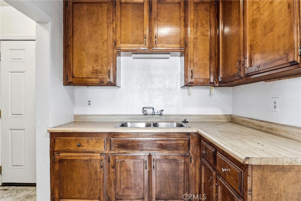 931 26th Property Photo 54